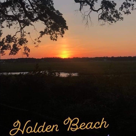 Hi, I'm Dana, or Dee Dee, as my Grands call me. - Picture 5 of 15